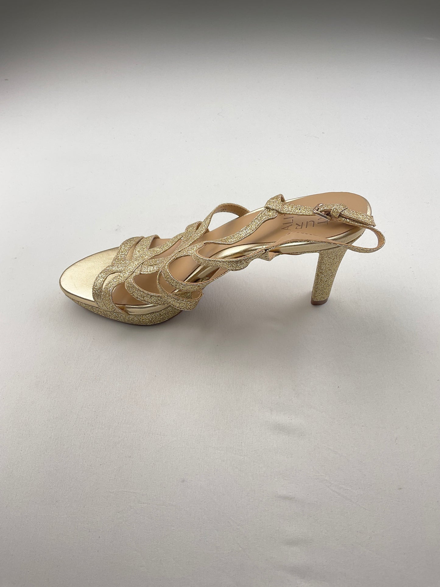 Zapatilla dorado brillos Aliz