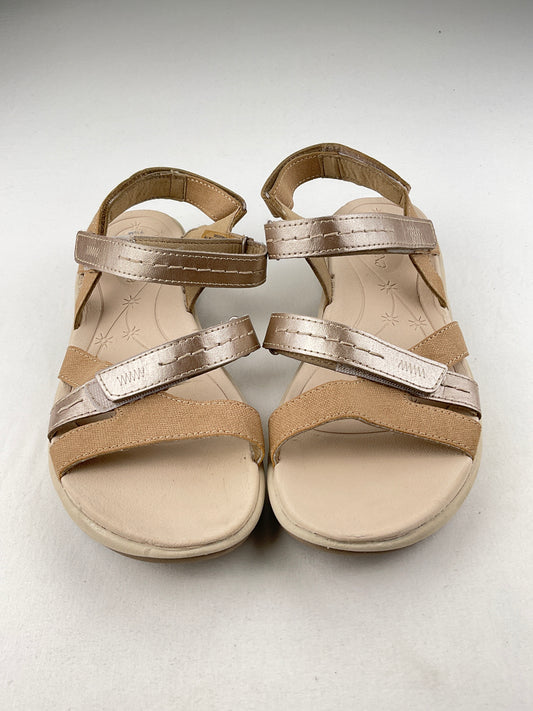 Sandalia Crema Explore24