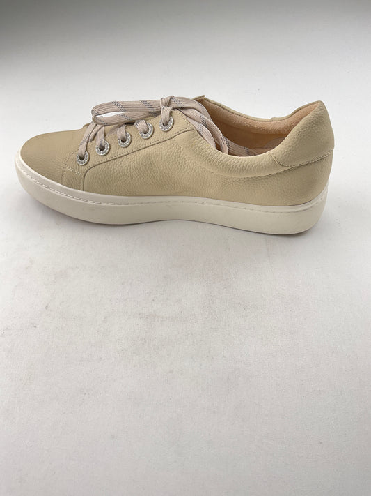 Tenis crema Vaneli sport