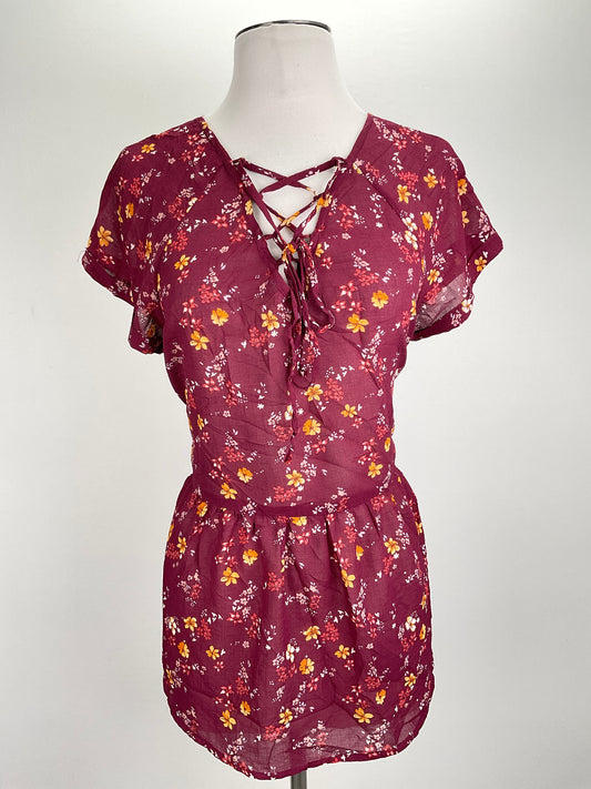 Blusa Rojo vino Floral Xhilaration