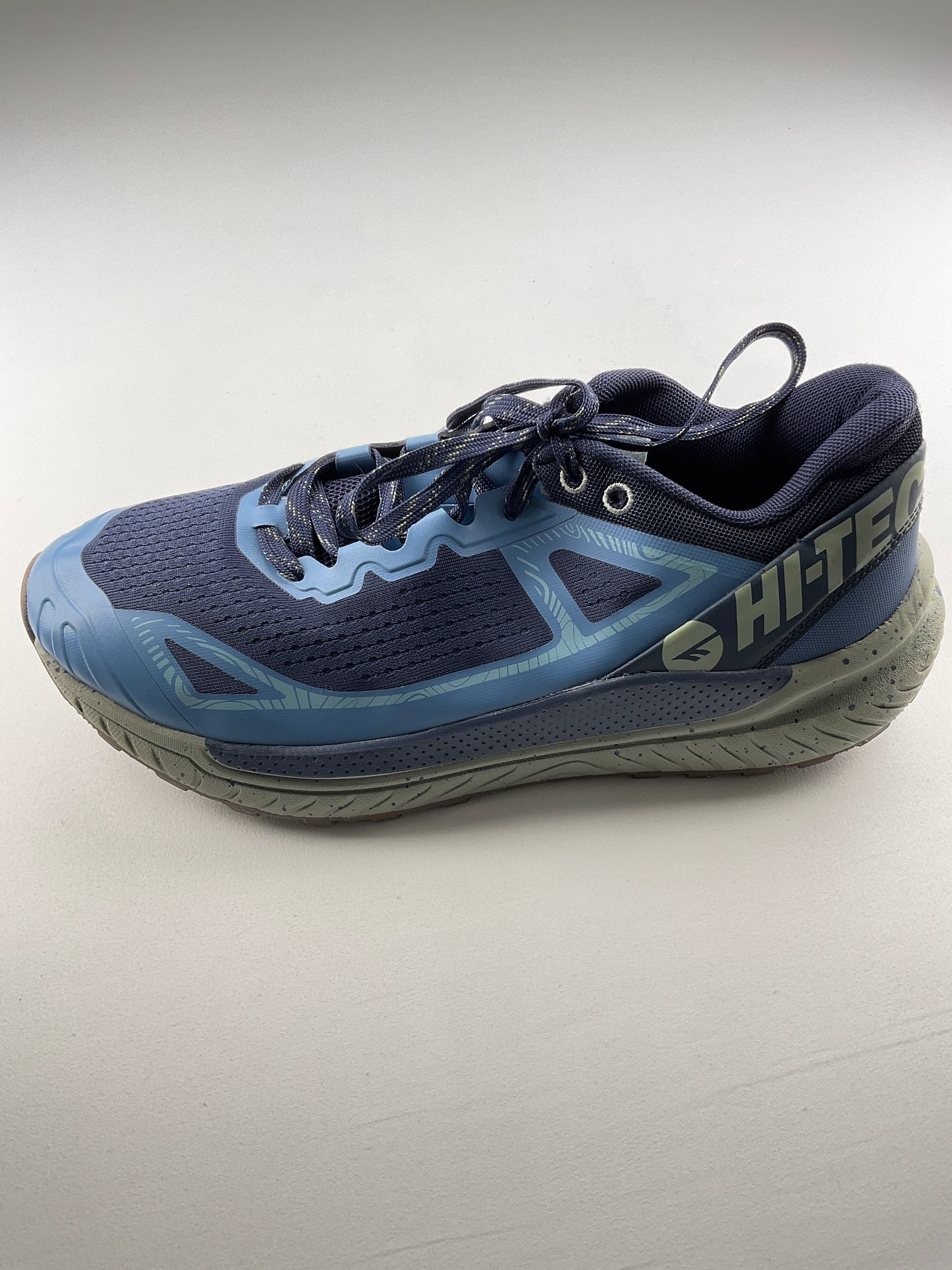 Tenis Azul marino Deportivo Hi Tec