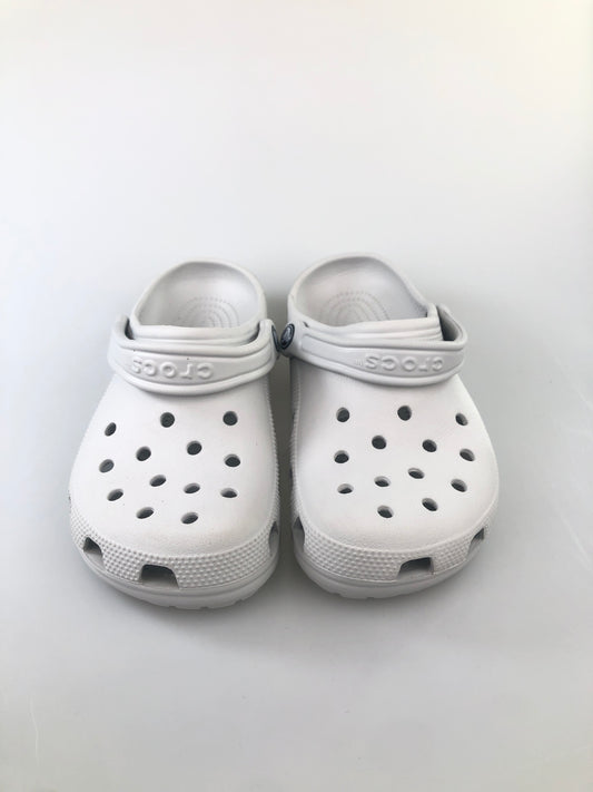 Sandalia Gris Crocs