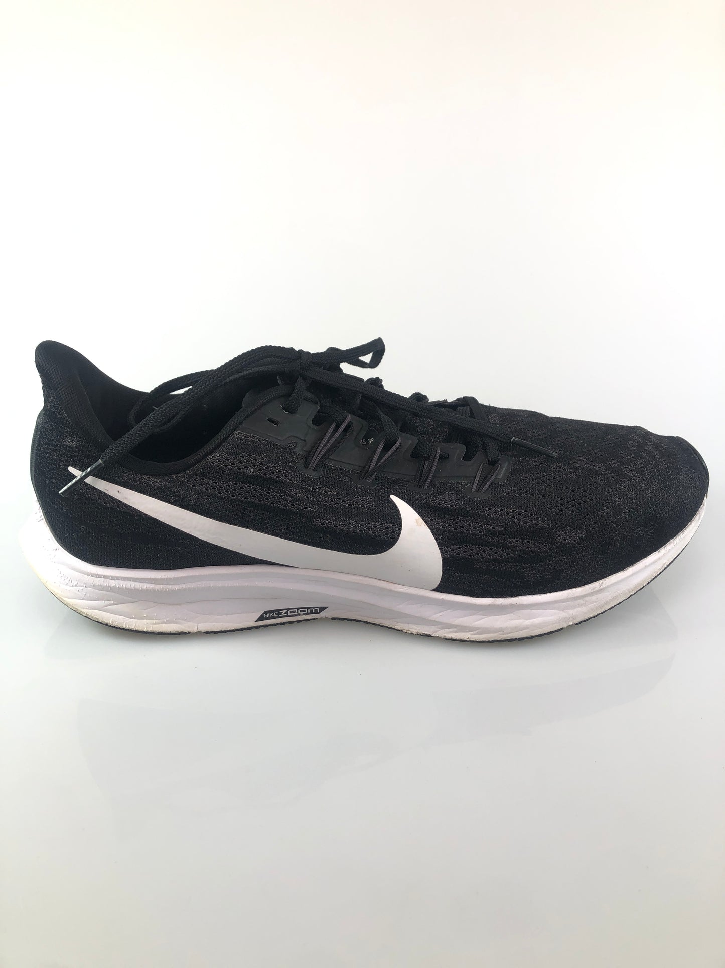 Tenis Negro Nike Zoom
