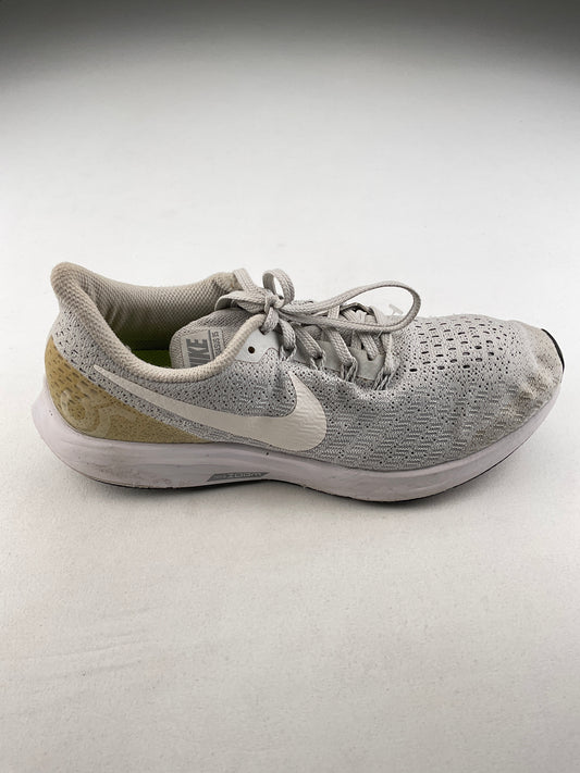 Tenis Gris Deportivo Nike