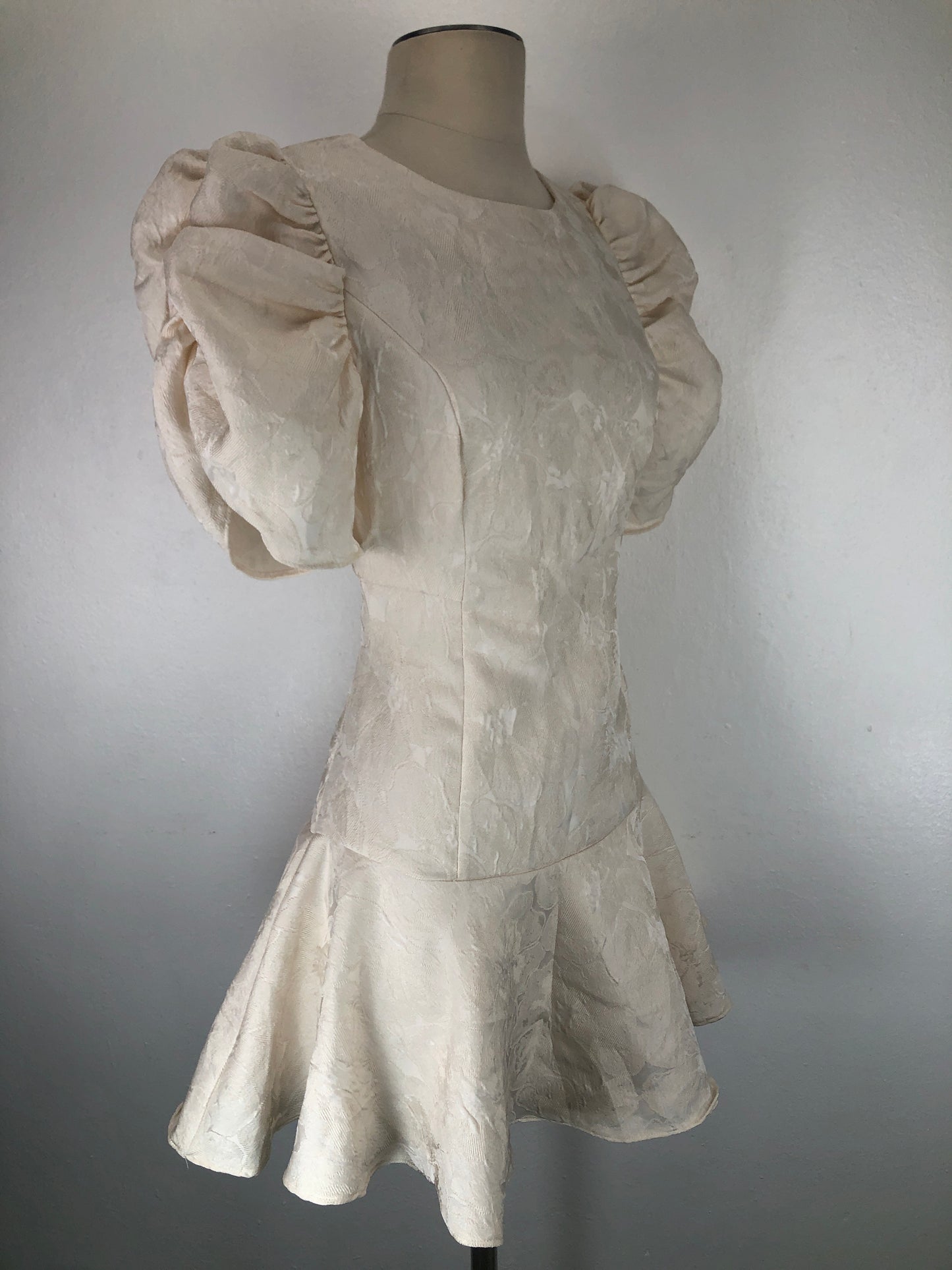 Vestido Beige DO BE