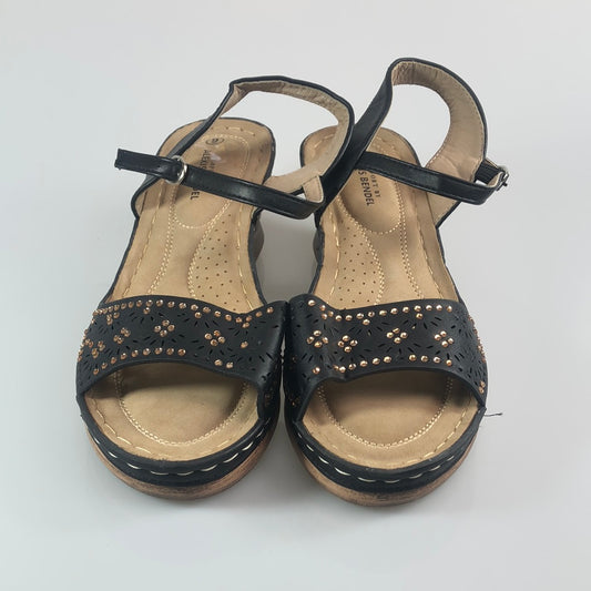 Zapatilla Negro De Brillo Comfort Alexis Bendel