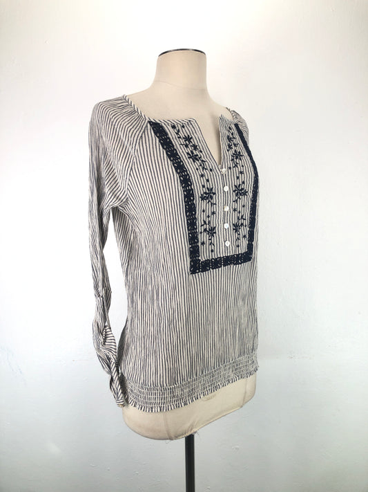 Blusa Gris de Rayas Yessica