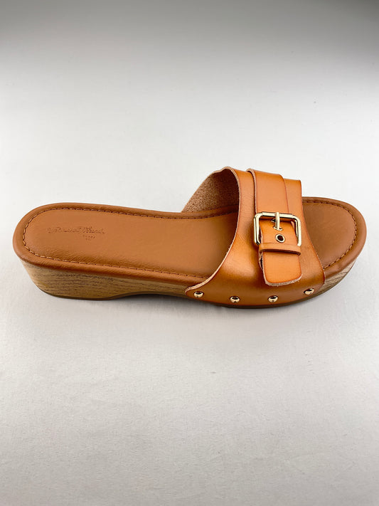 Zapatilla Marron Plataforma Universal Thread