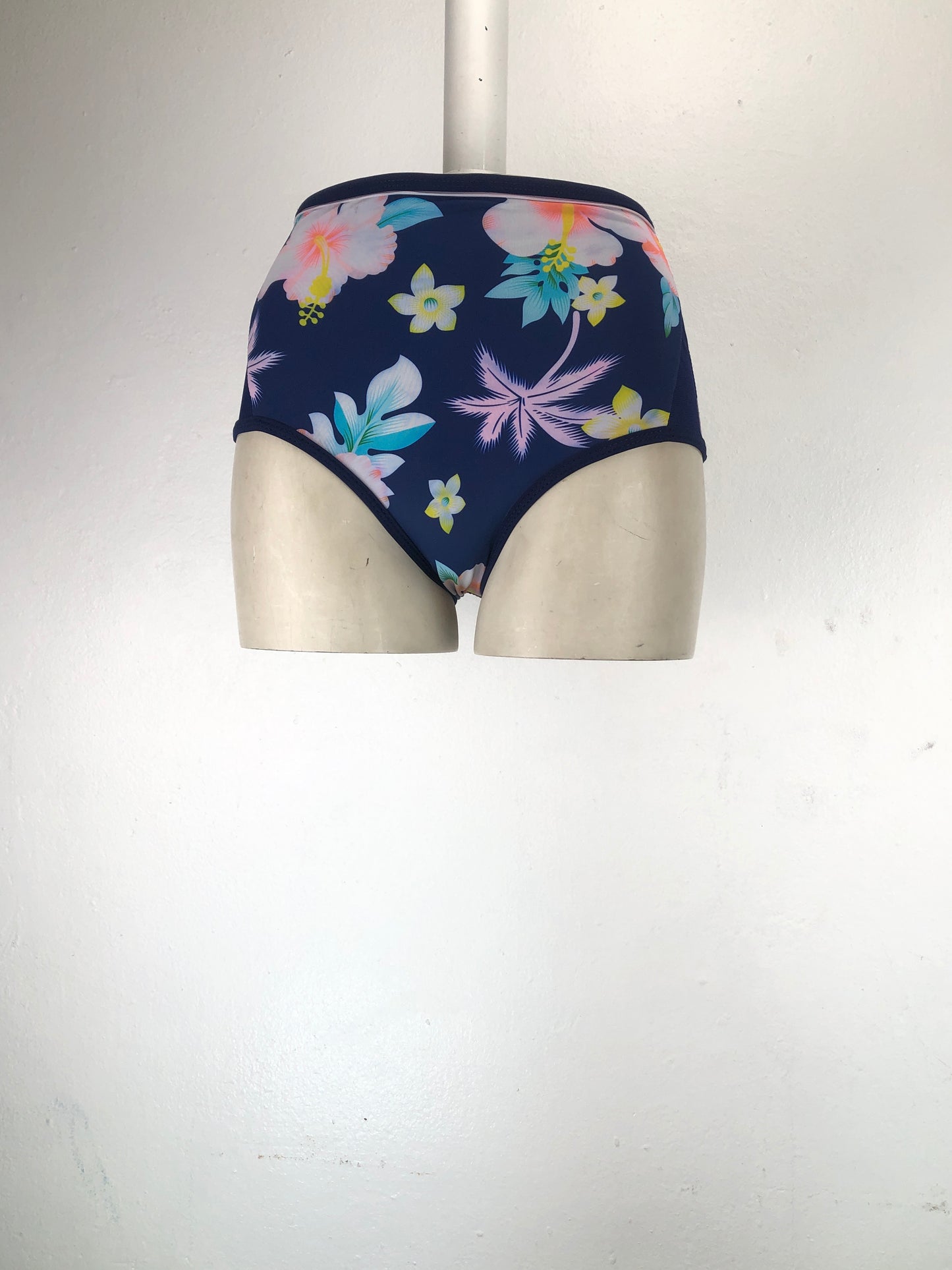 Panti Azul Marino De Baño Variangis