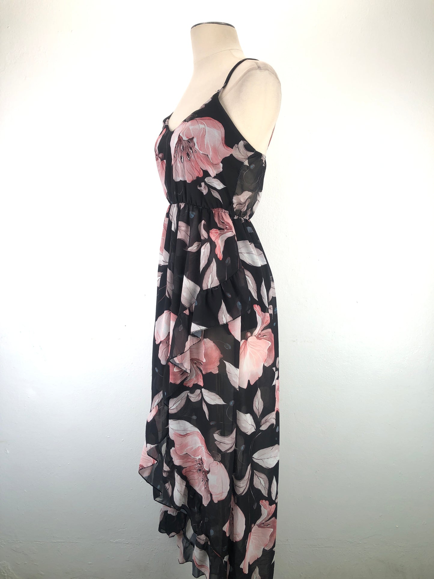 Vestido Negro de Flores Variangis
