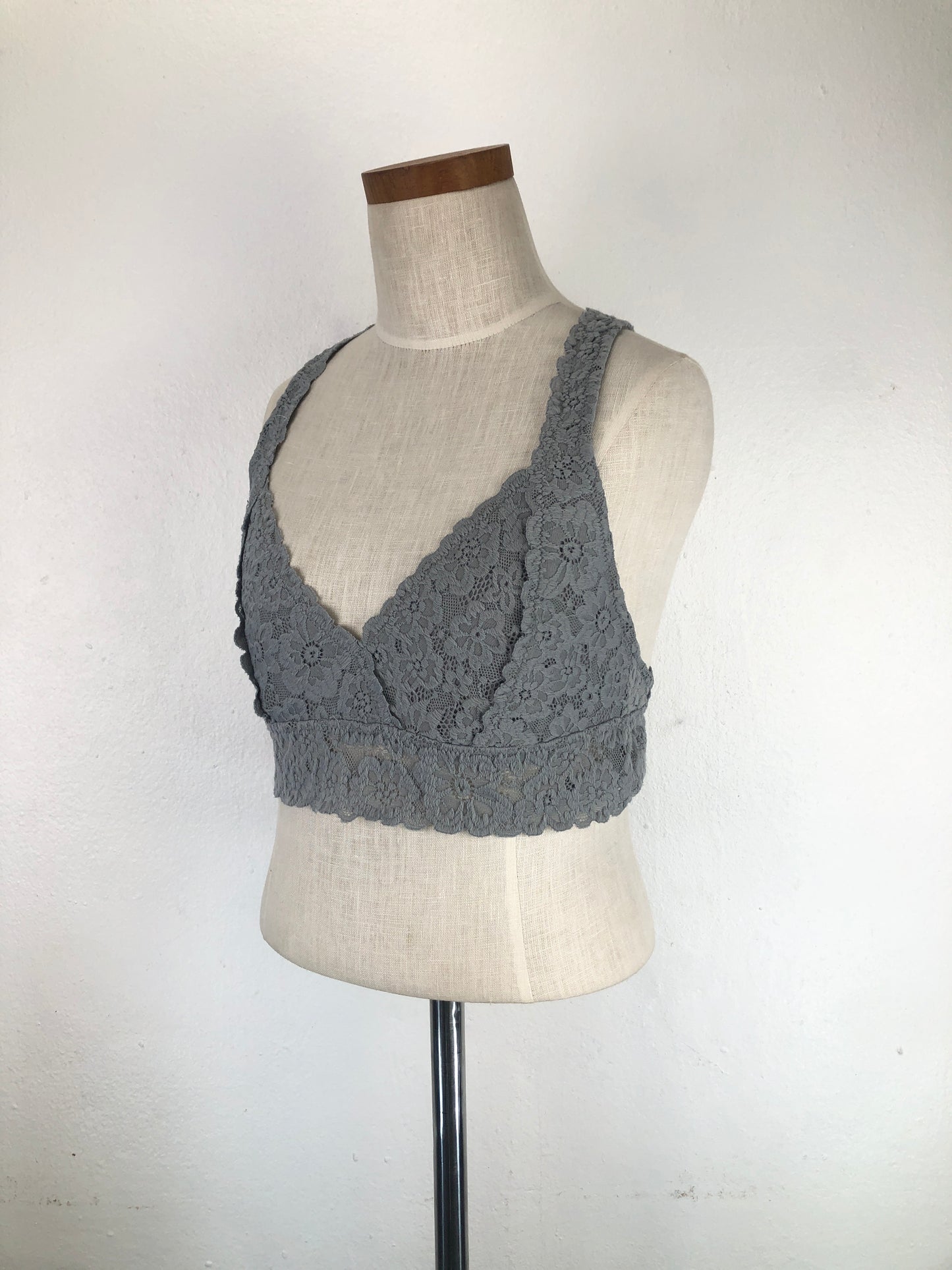 Blusita Gris Floral Aerie