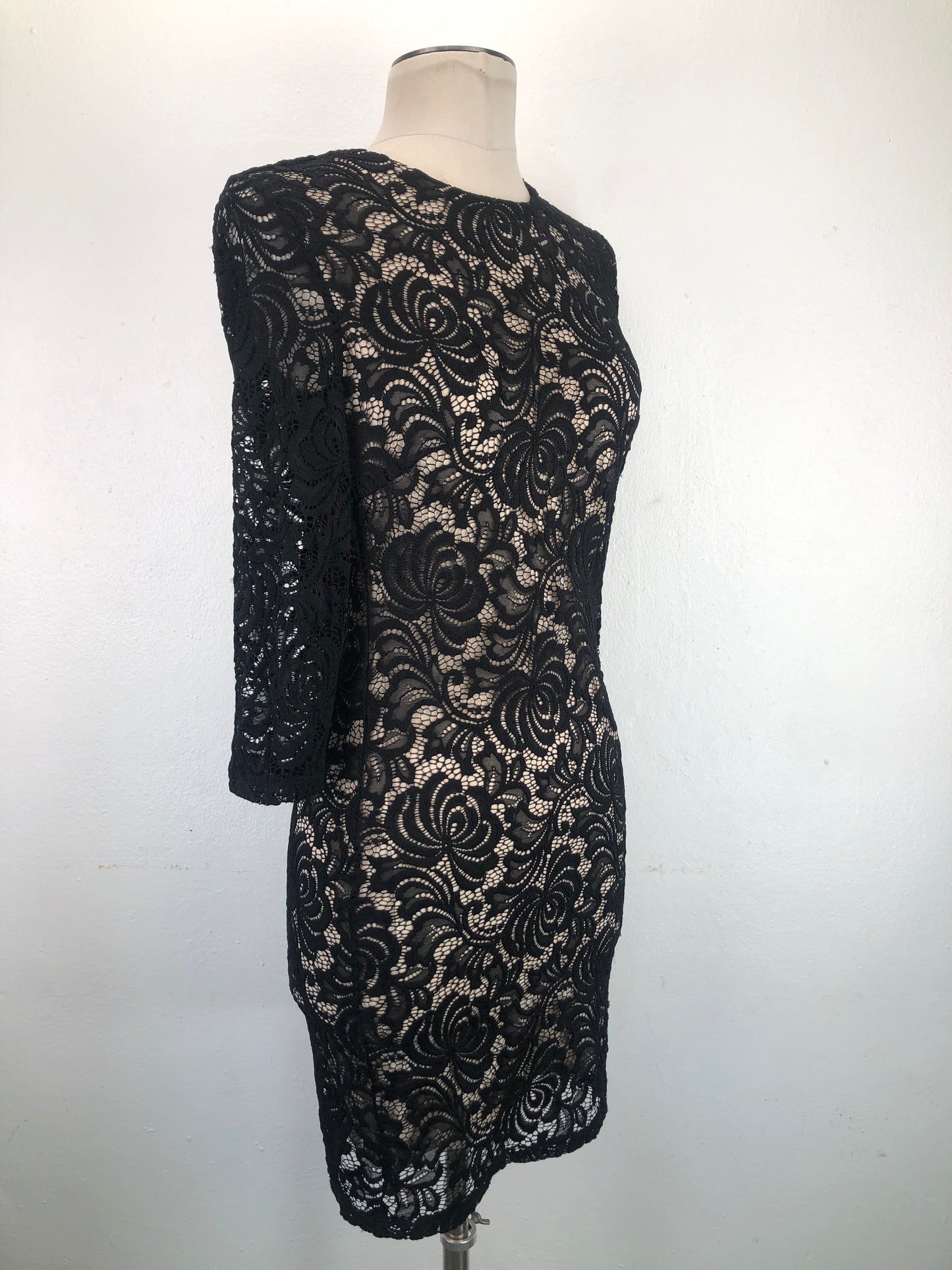 Vestido Negro Floral Forever 21
