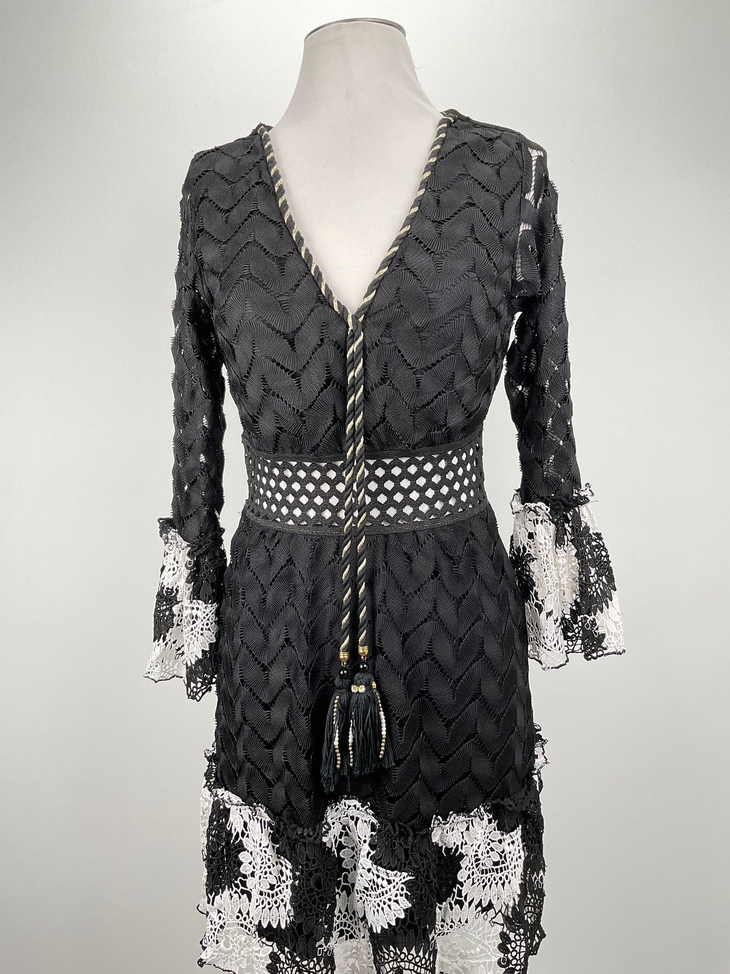 Vestido Negro Floral Azaka