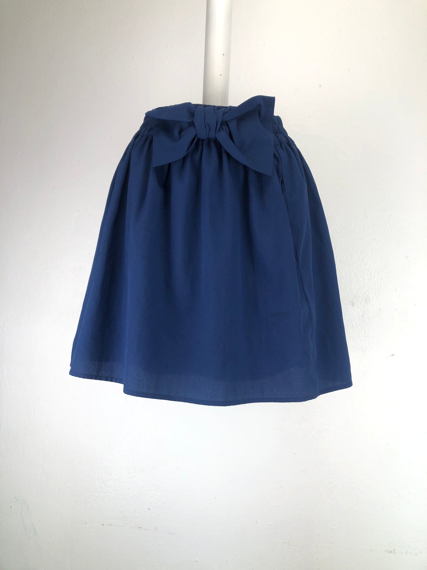 Falda azul Marino Pull Bear