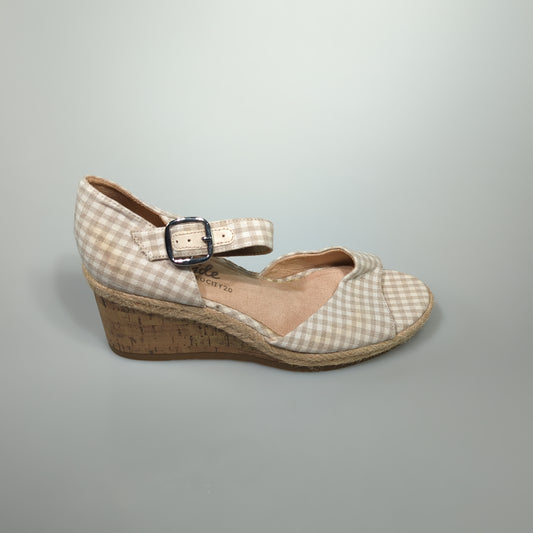 Zapatilla Crema Life Stride