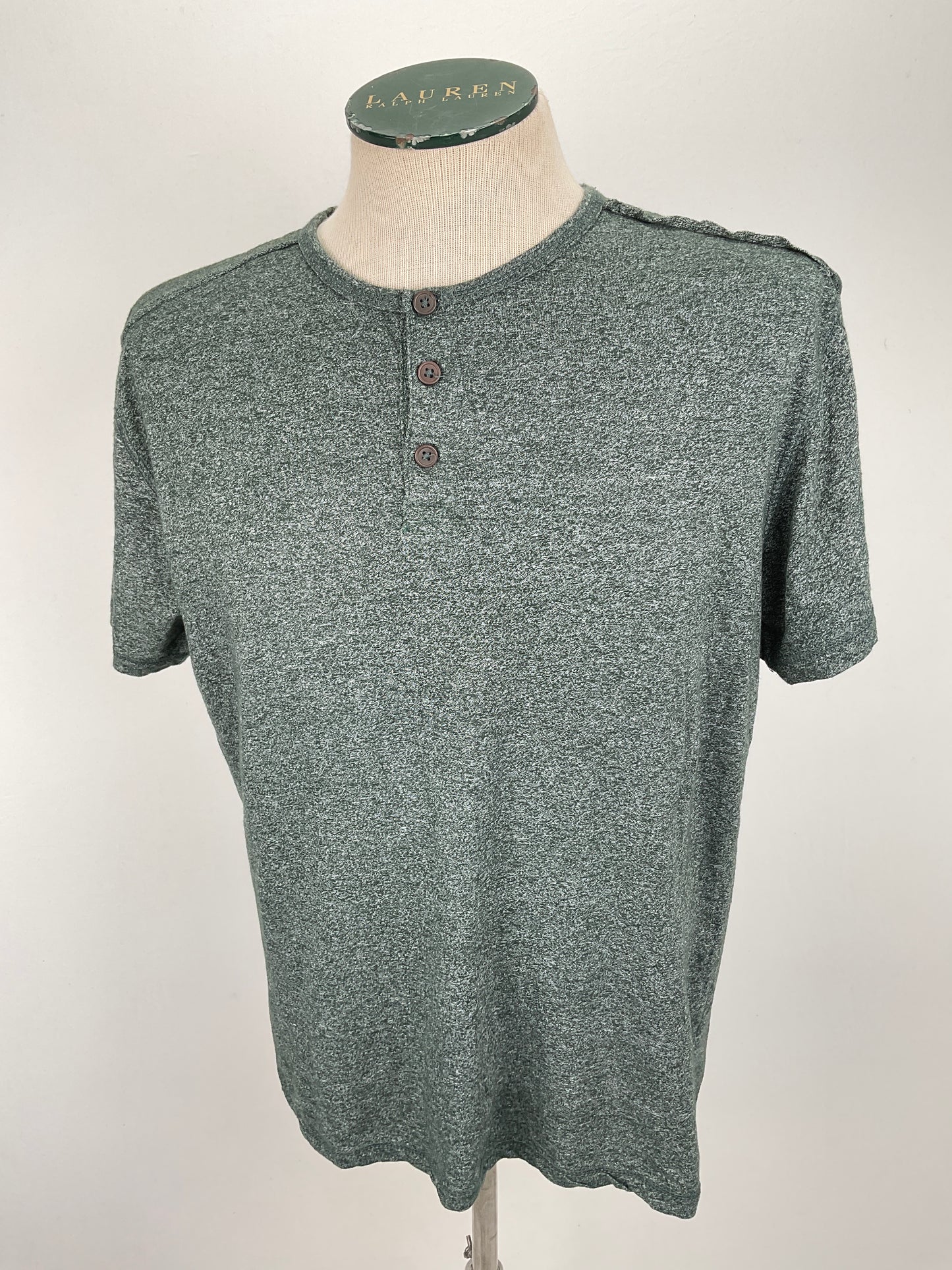 Camiseta Verde Alpha Beta