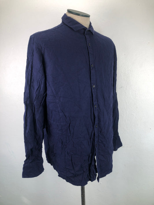 Camisa azul marino International Comcepts