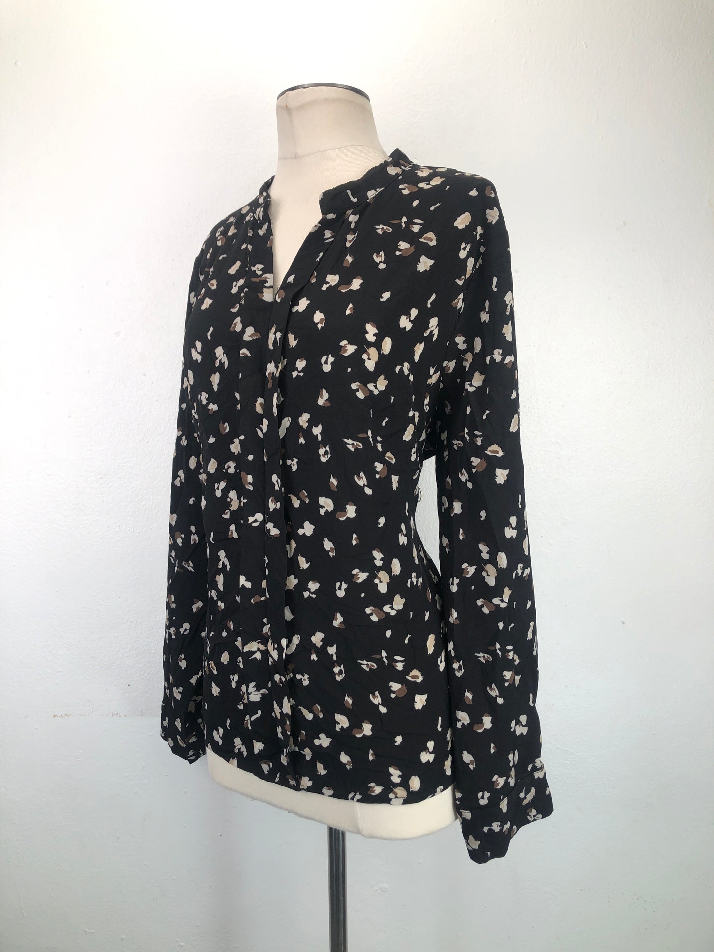 Blusa Negro de Lunares Shein