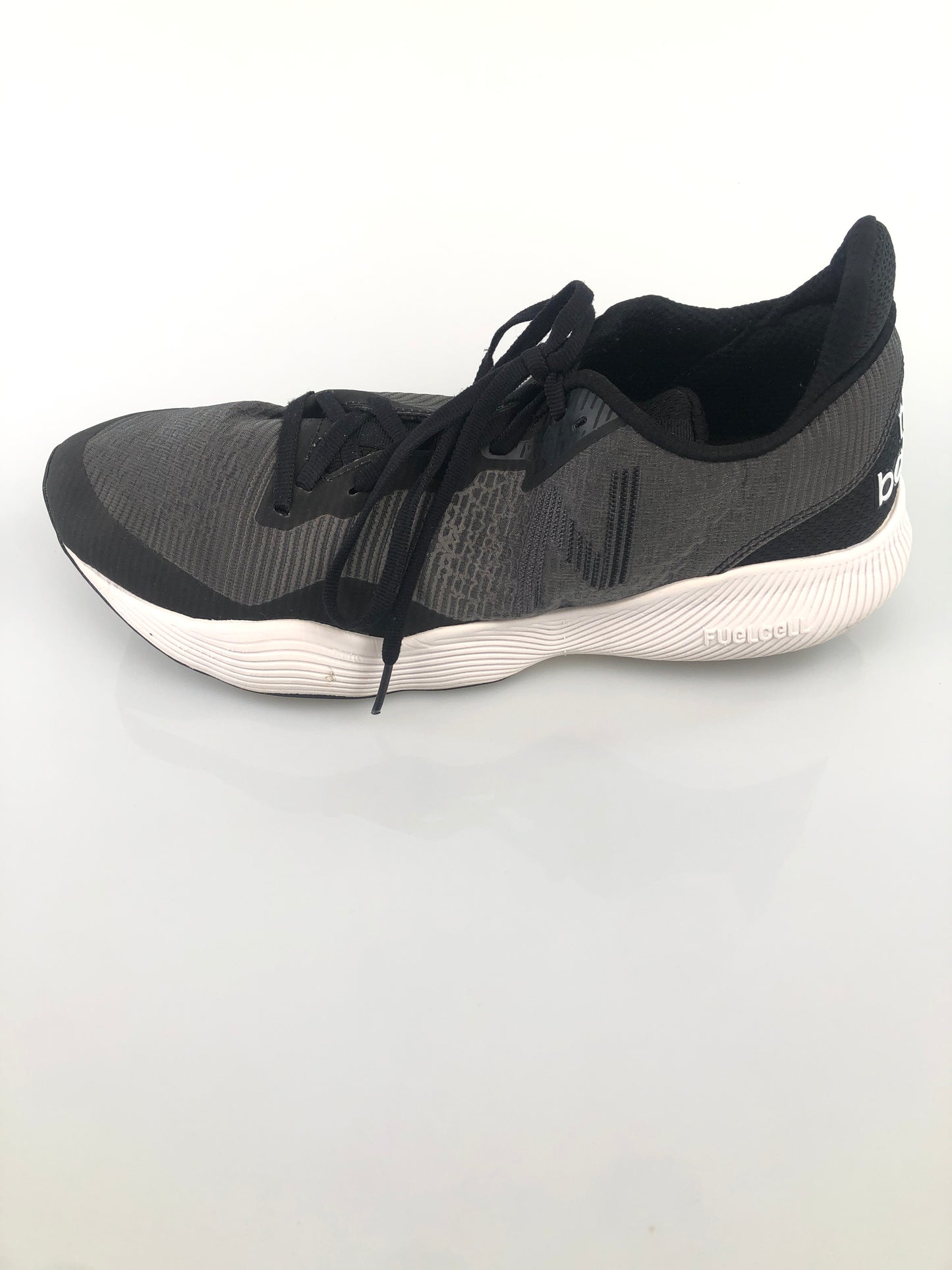 Tenis Gris New balance Deportivo