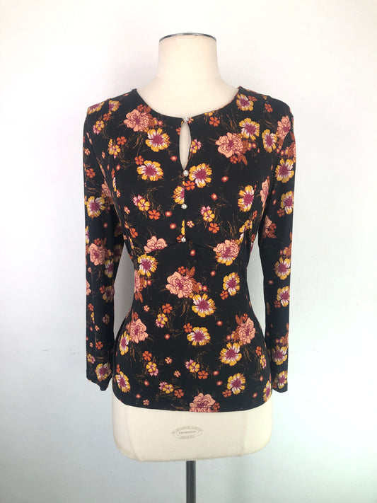 Blusa Negro de Floral S.C. Society