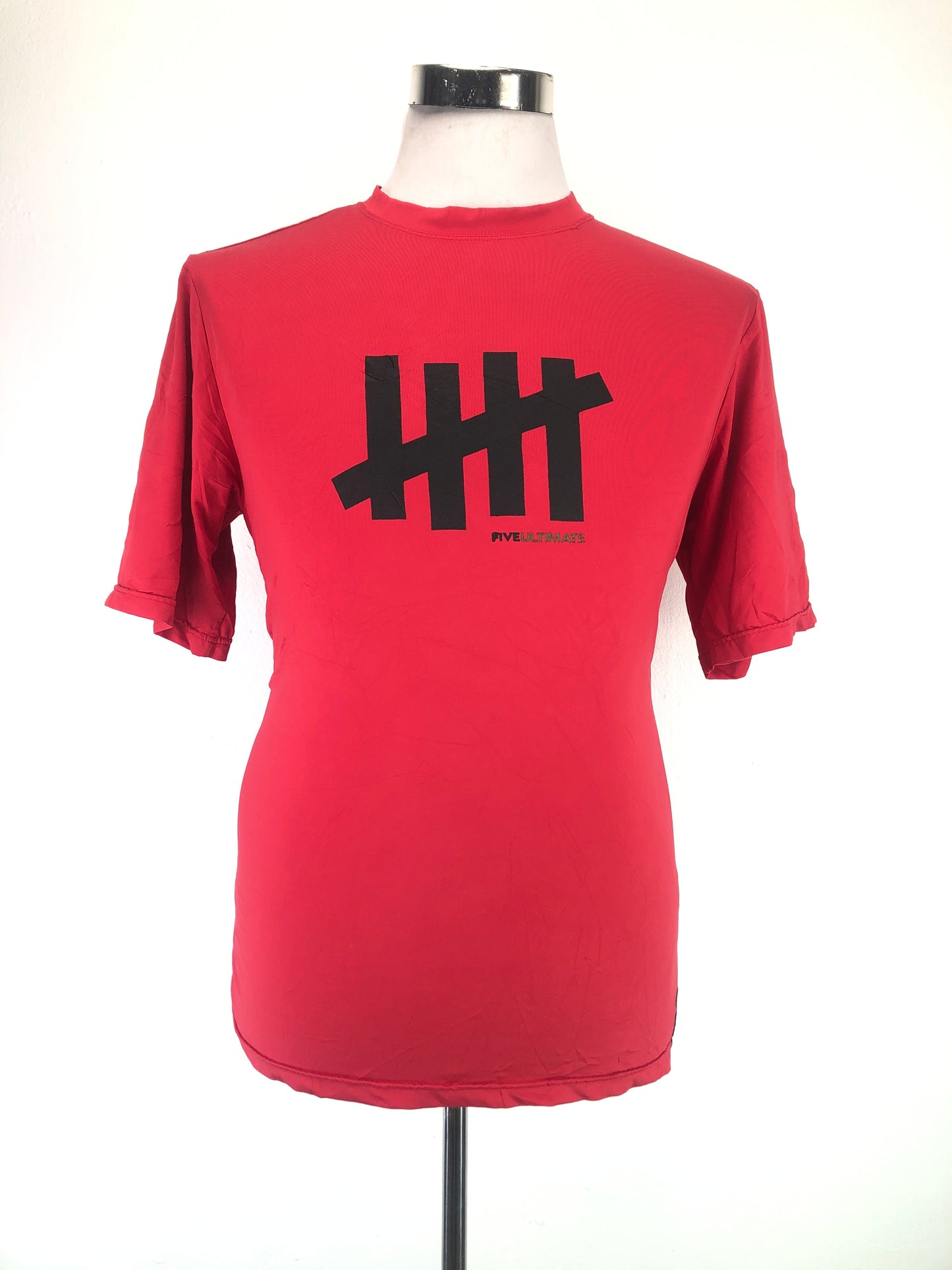 Camiseta Rojo Deportivo Fiveuitimate