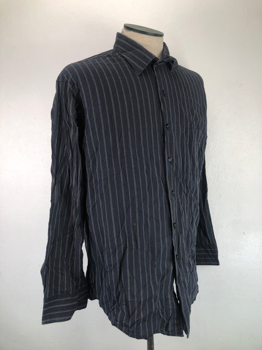 Camisa Azul Marino De Rayas Van Heusen