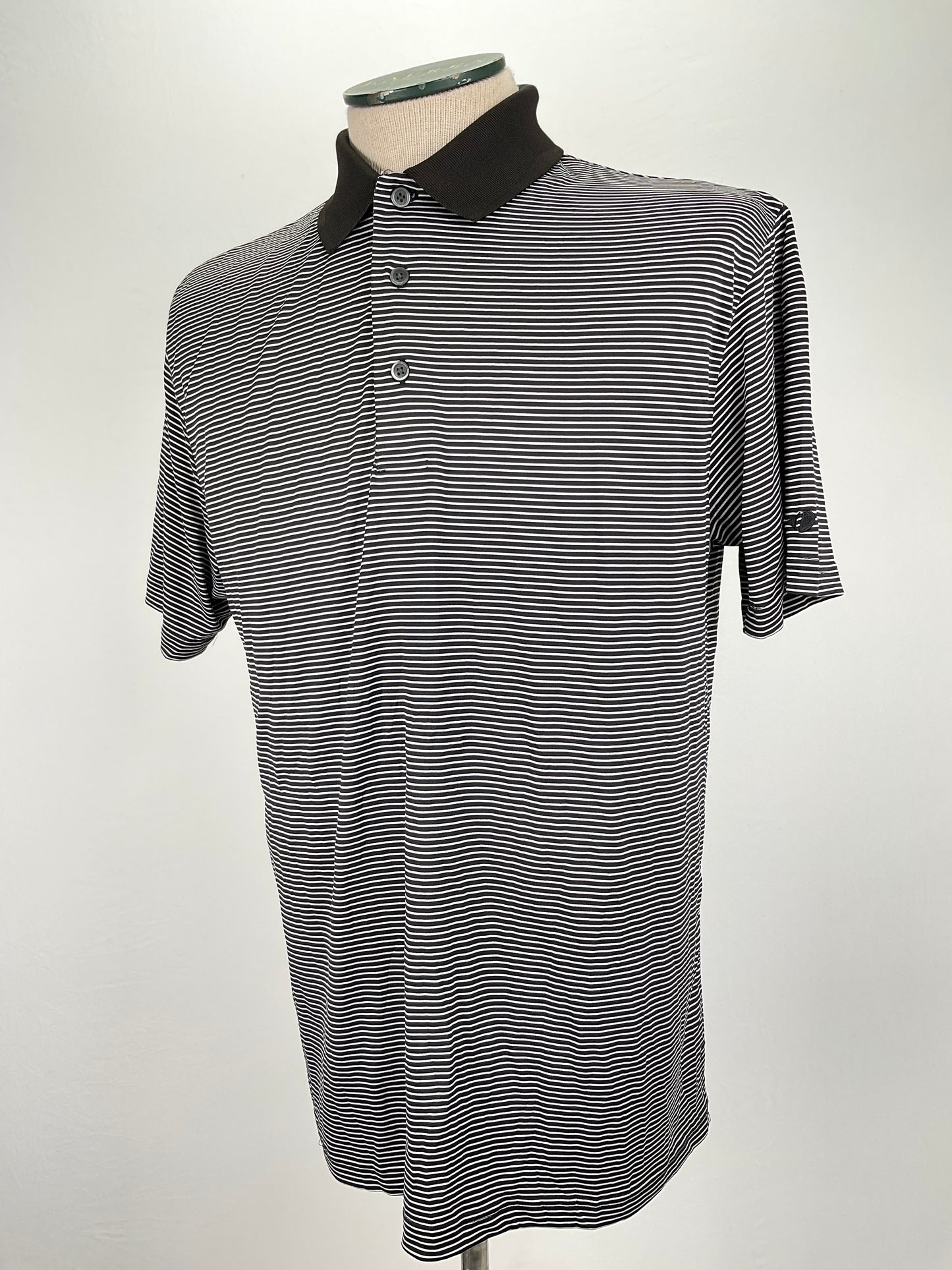 Camiseta Negro de Rayas Deportivo Grand Slam