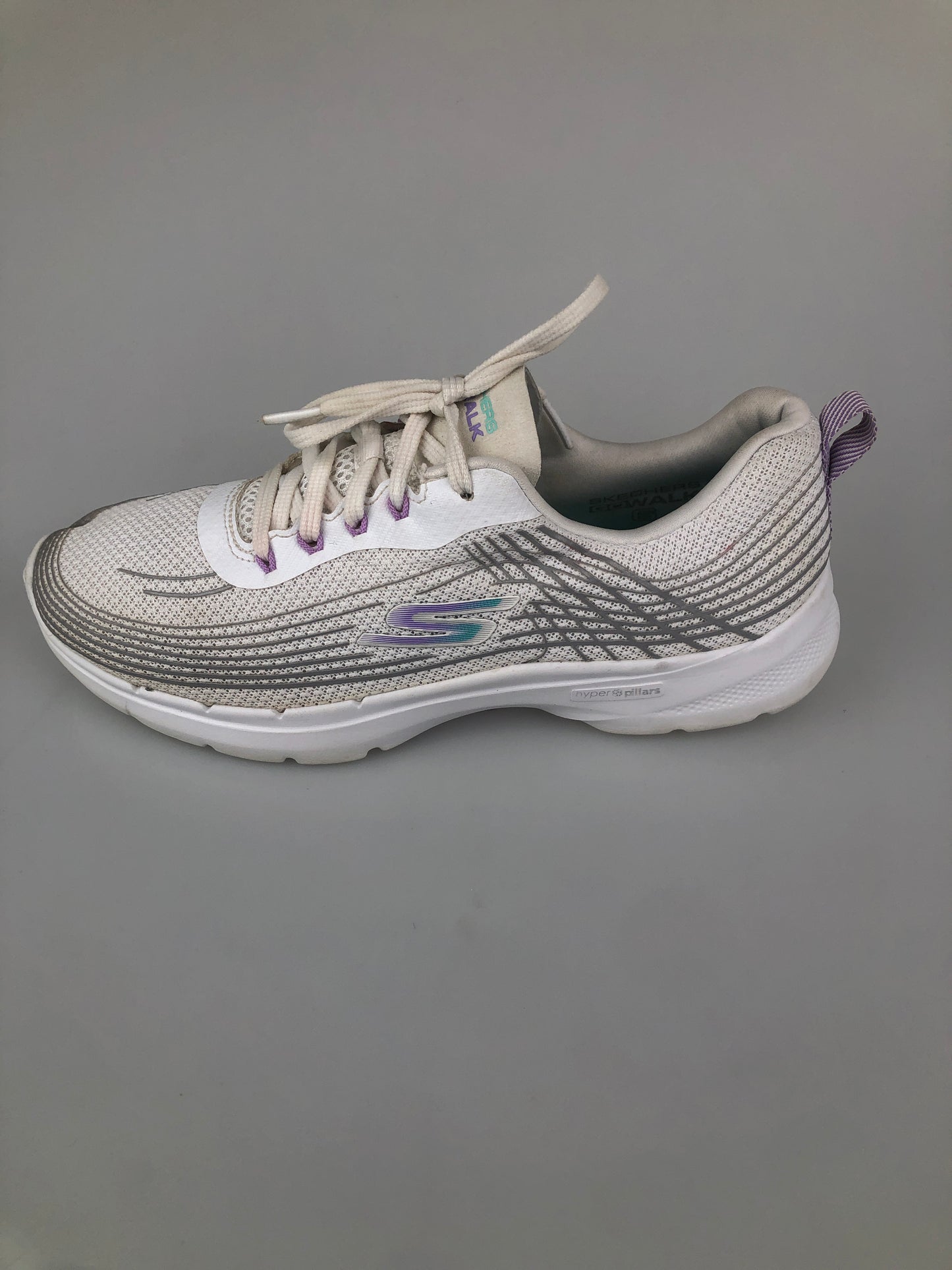 Tenis Crema Deportivo Skechers