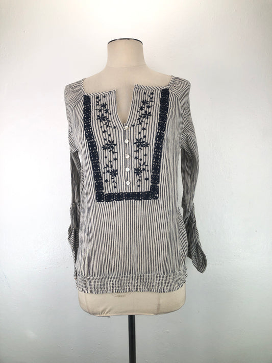 Blusa Gris de Rayas Yessica