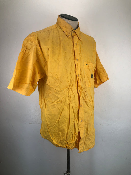 Camisa amarillo Bugle Company