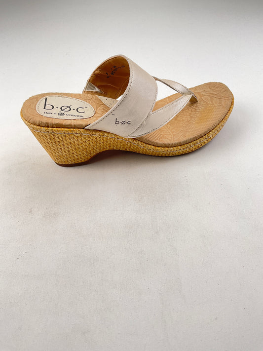 Zapatilla crema b.o.c