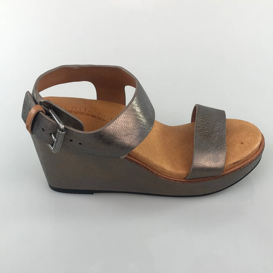 Zapatilla de Plataforma Dorado Gentle Souls