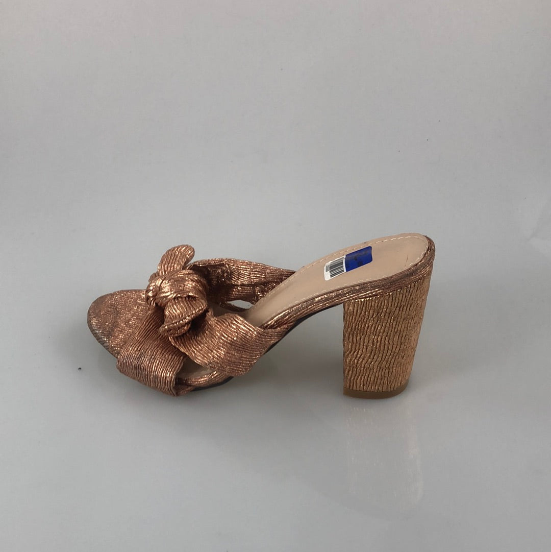 Zapatilla Dorado