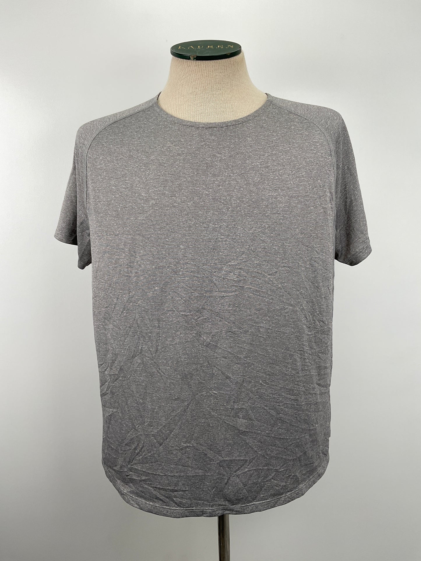 Camiseta Gris All in Motion