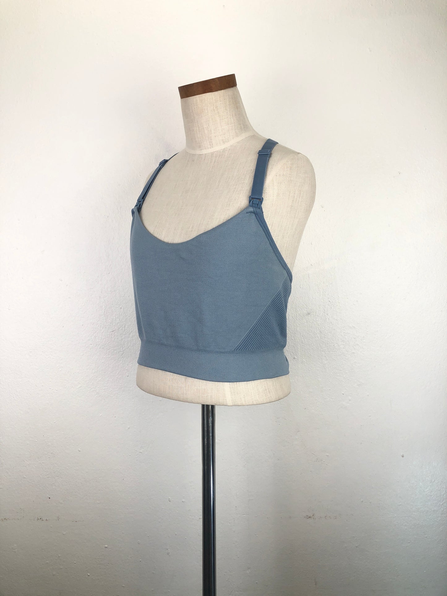 Blusita Gris Azulado Deportivo Auden