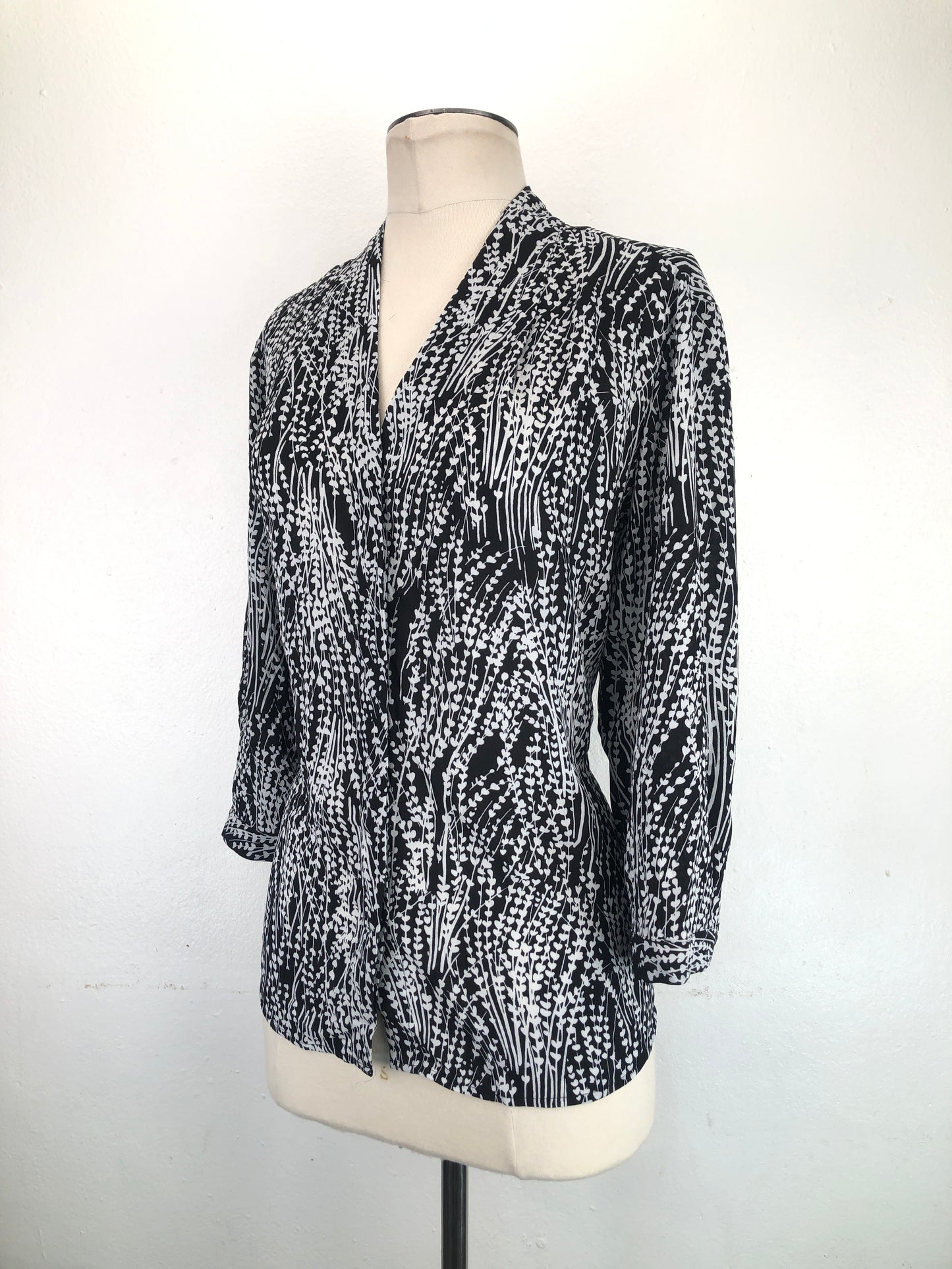 Blusa Negro Floral Caroline