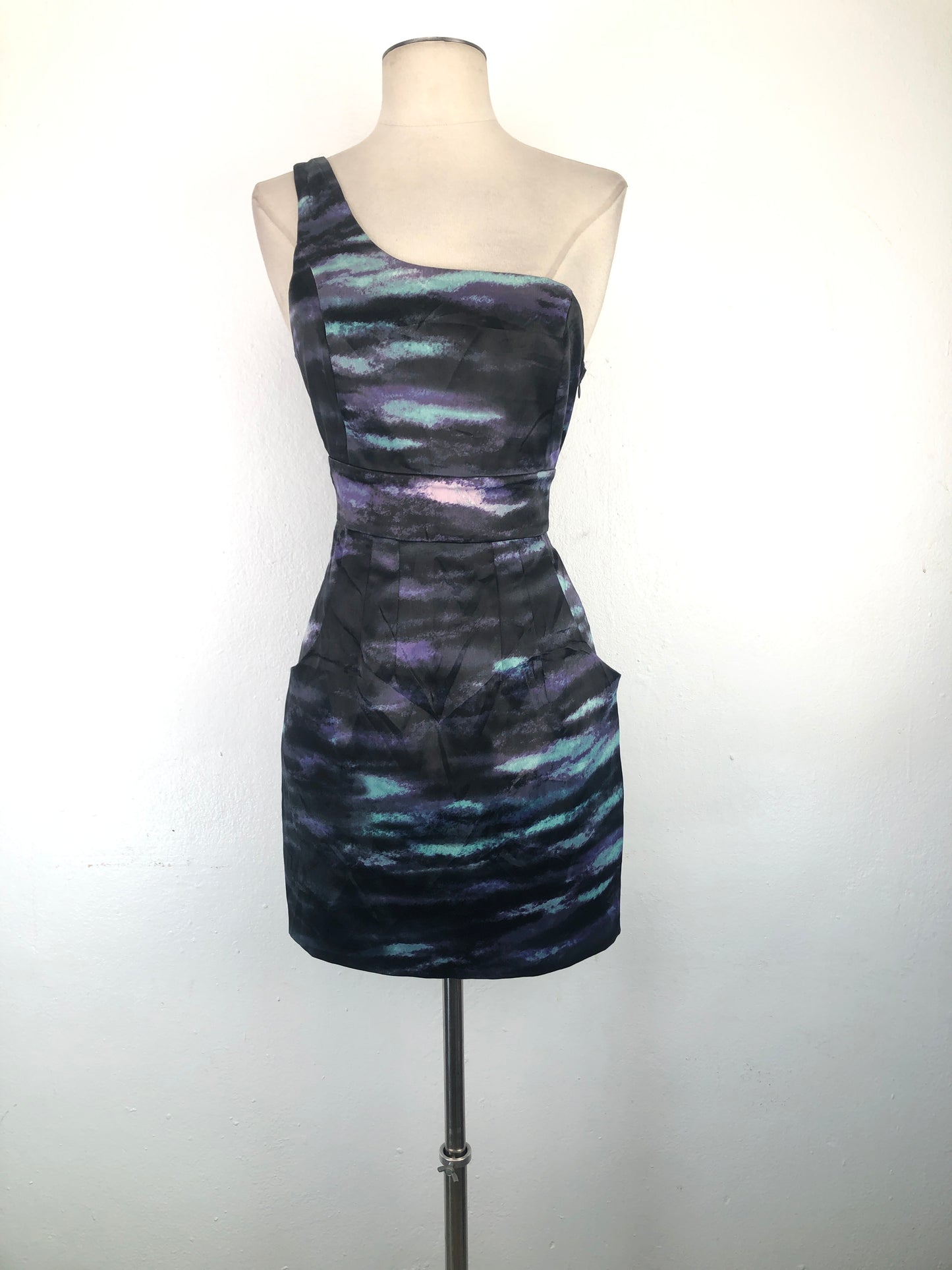 Vestido Multicolor Guess