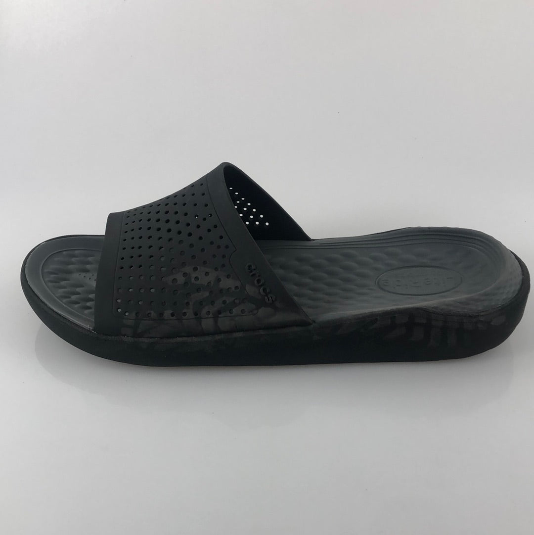 Caliso Negro Crocs
