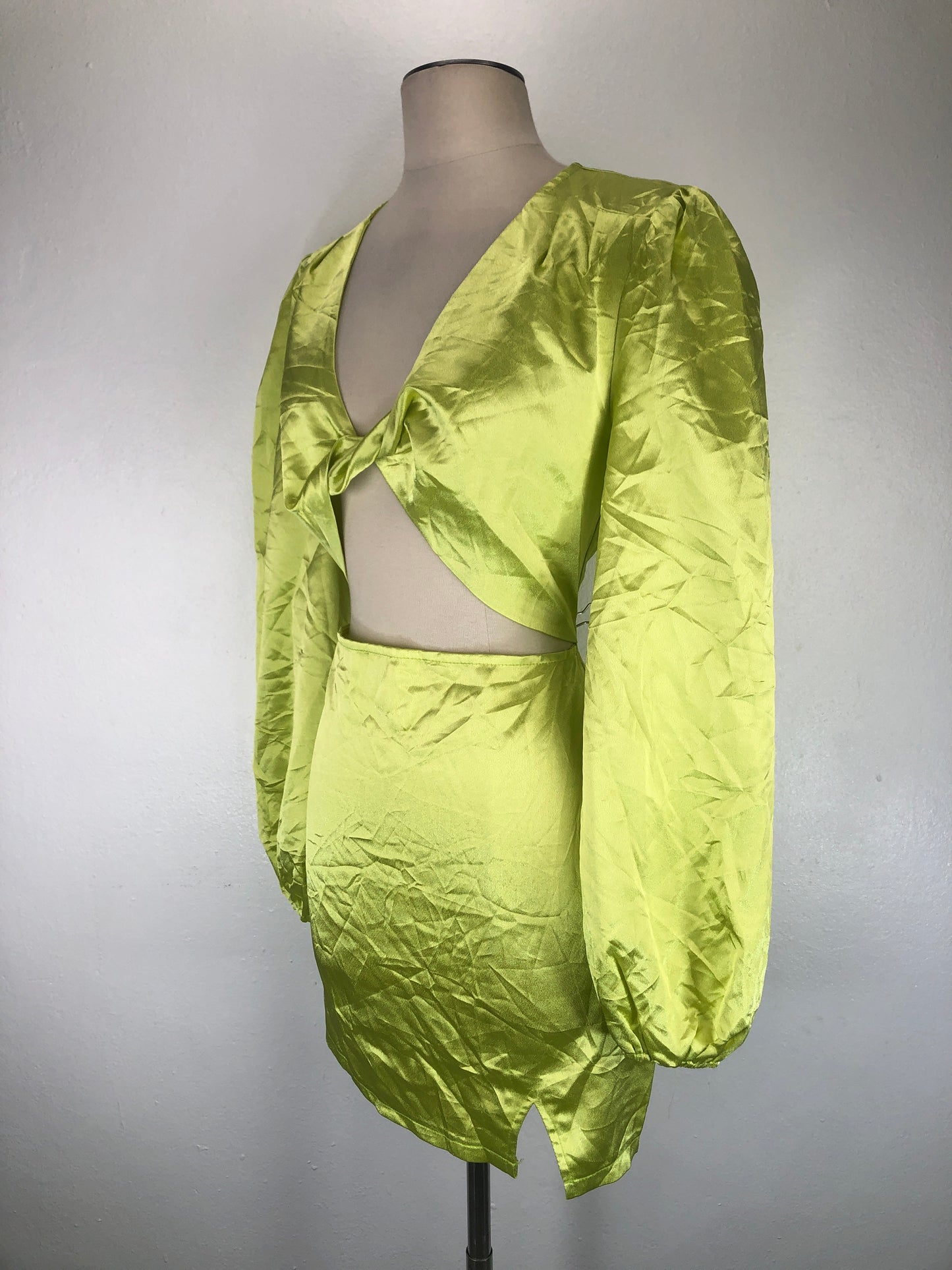 Vestido Verde limon Prettylittlething
