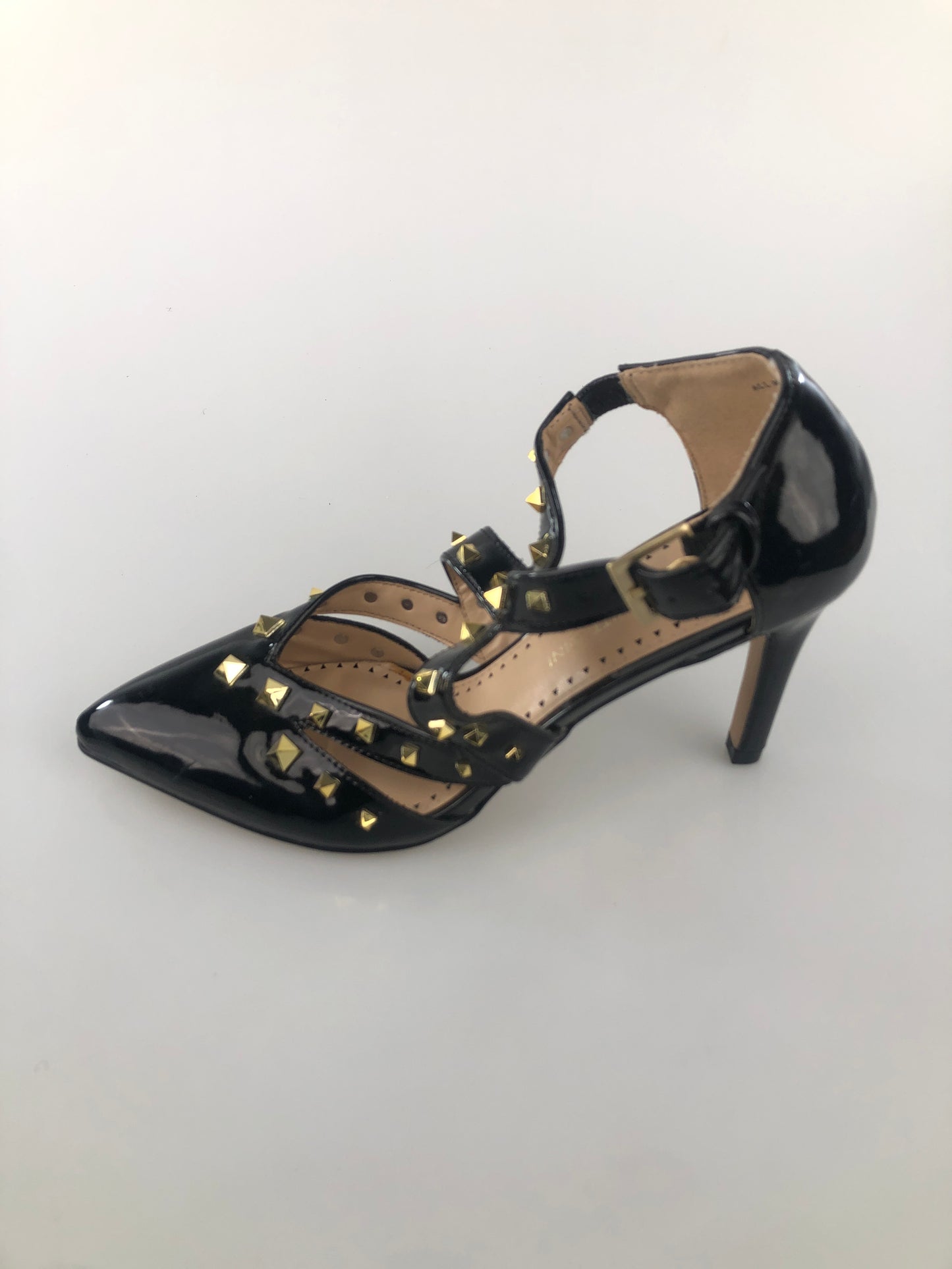 Zapatilla Negro de Tacon Adrienne Vittadini
