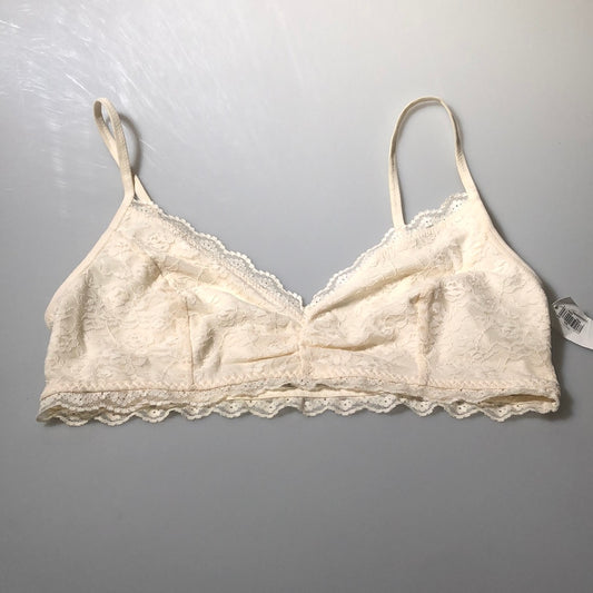 Blusita Crema Old Navy