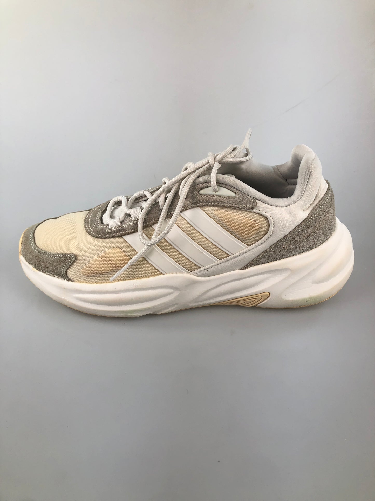 Tenis Crema Deportivo Adidas