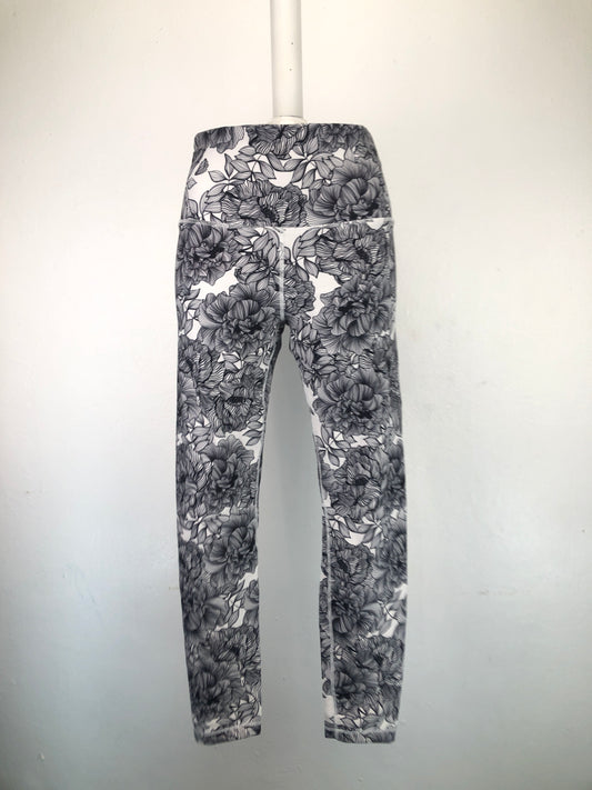 Licra Gris Floral Deportivo Style