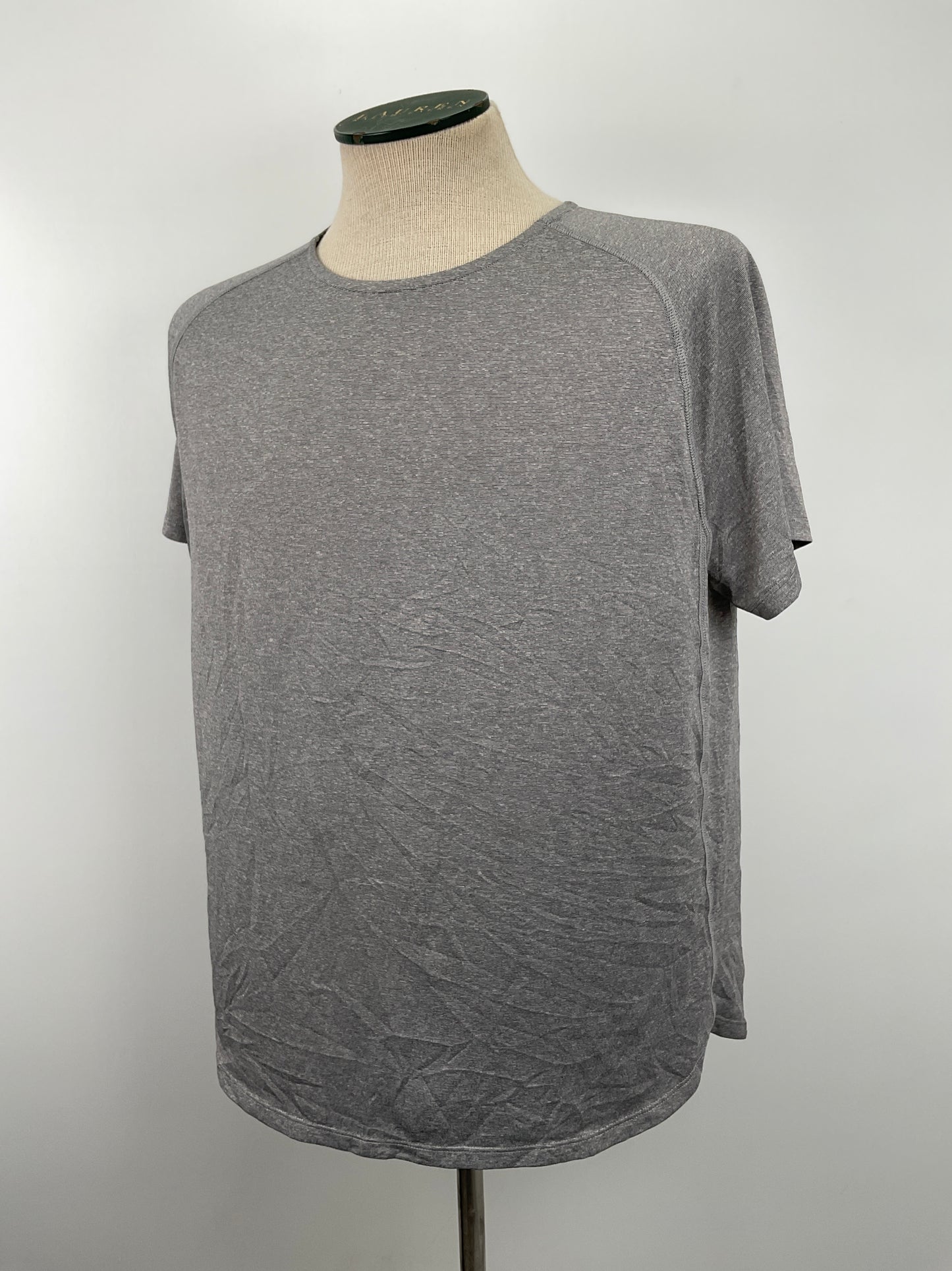 Camiseta Gris All in Motion