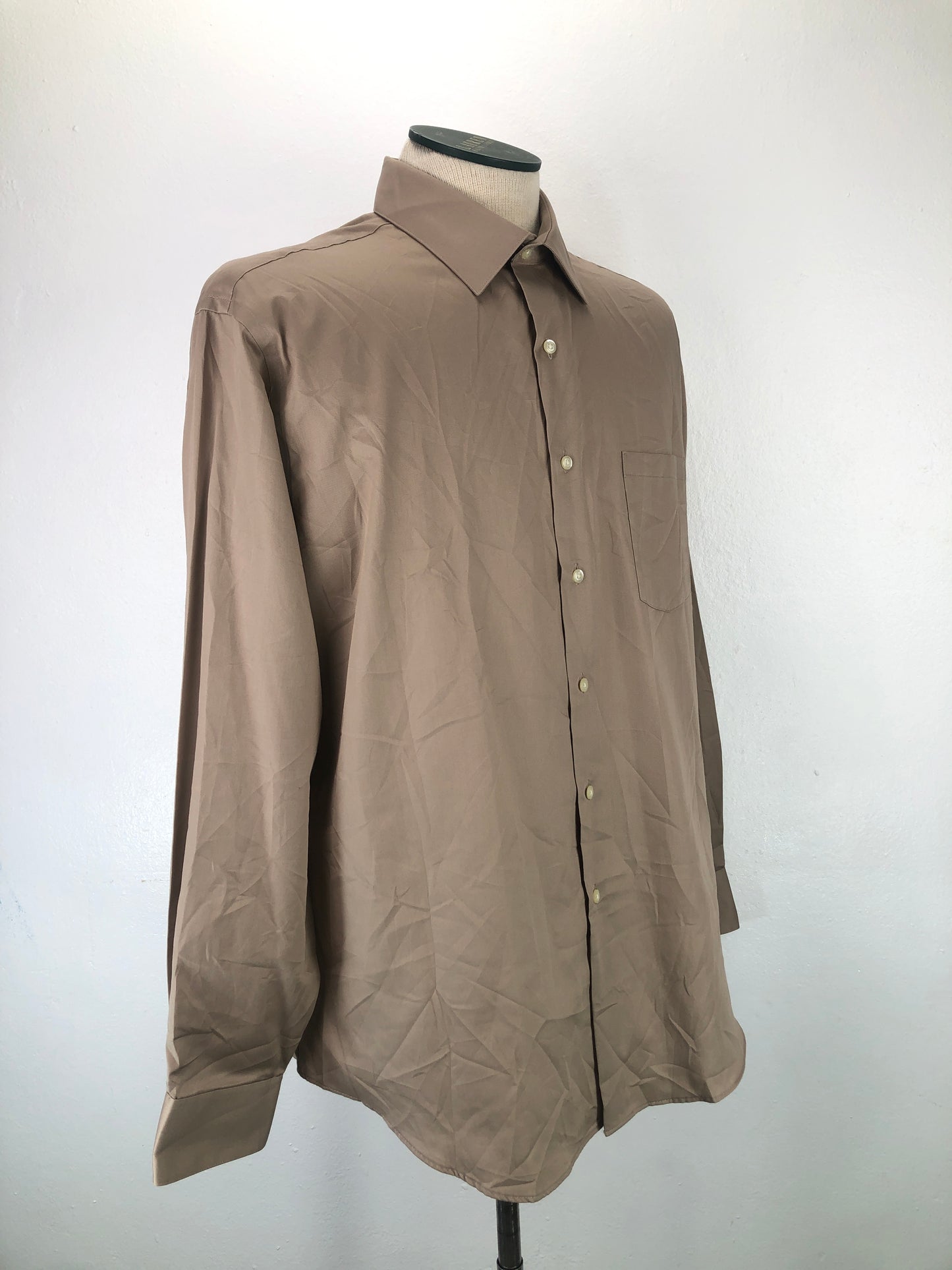 Camisa Marron Van Heusen
