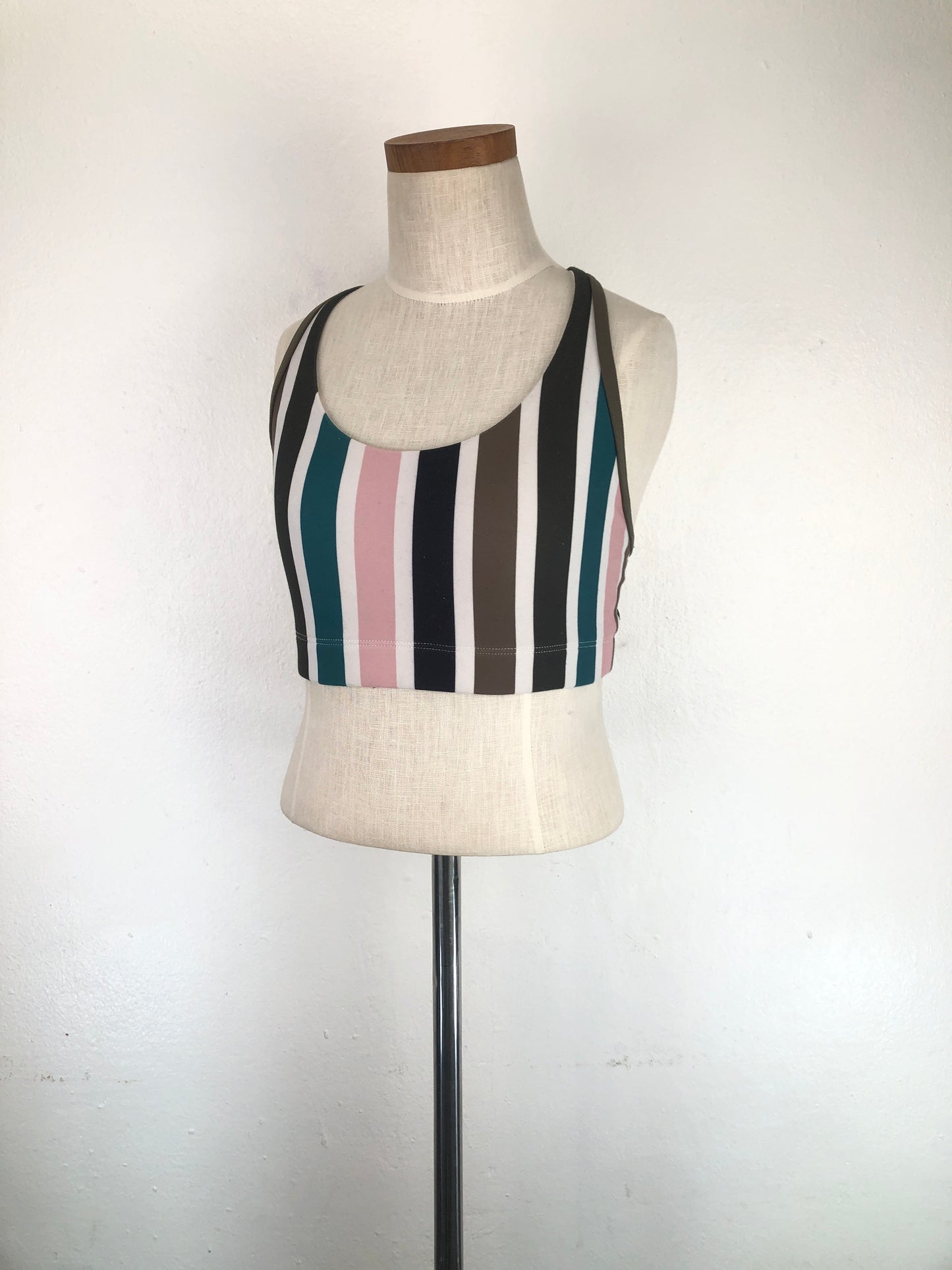 Blusita Multicolor de Rayas Deportivo OOO