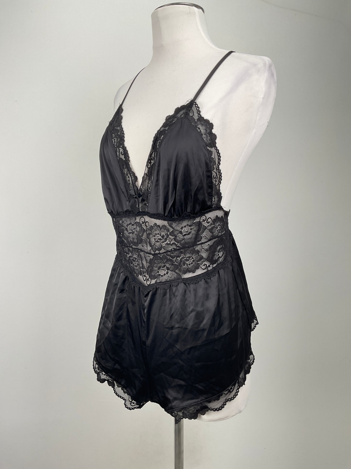 Baby doll Negro Floral Forever21
