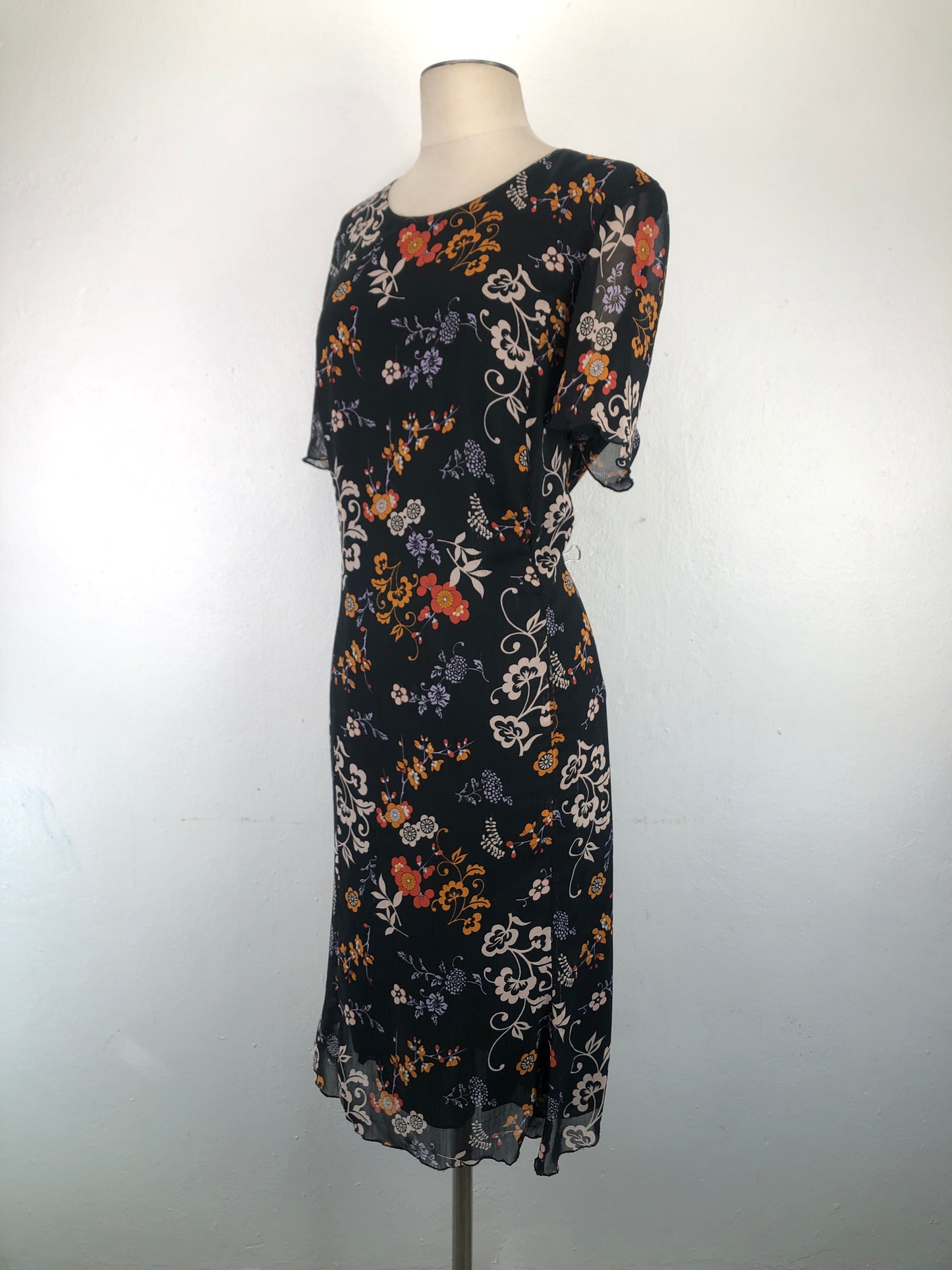 Vestido Negro De Flores Matinee