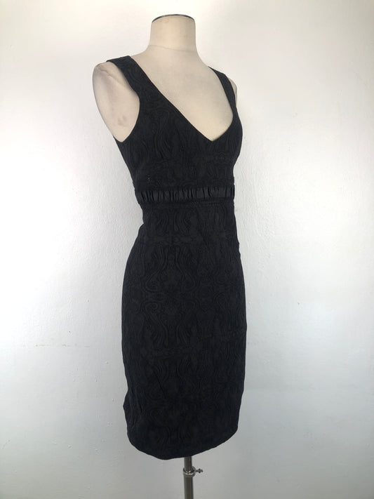 Vestido Negro Max Studio Specialty Products