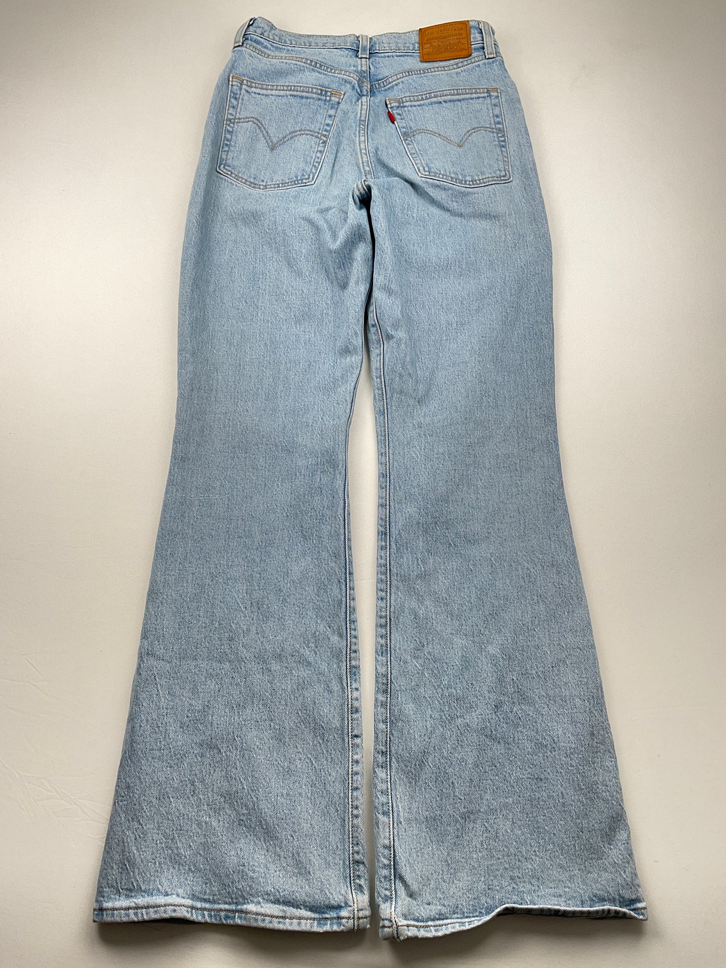 Pantalón Mon Jeans Azul Claro Ribcage Flare